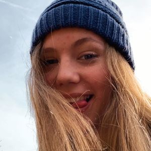 Meet your Posher, Eden